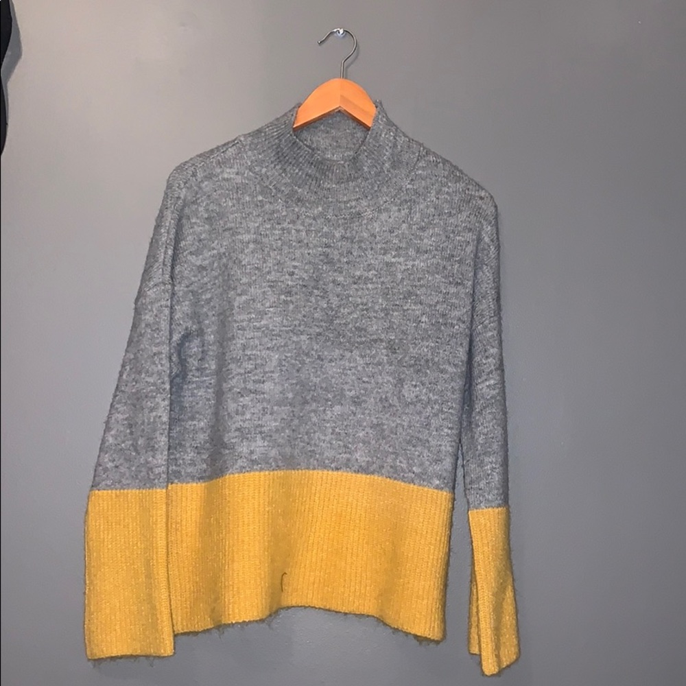 forever 21 two toned sweater